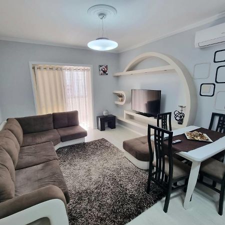 Bala Apartment Shkodër エクステリア 写真